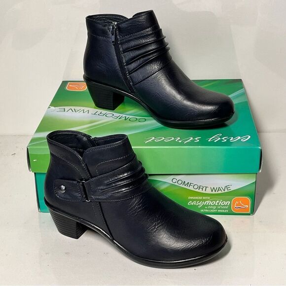 Easy Street Damita Ankle Bootie - Picture 1 of 7